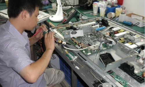 匠巢維修技術(shù)學(xué)校與計(jì)算機(jī)維修培訓(xùn) 全面解析其教學(xué)質(zhì)量與優(yōu)劣勢(shì)